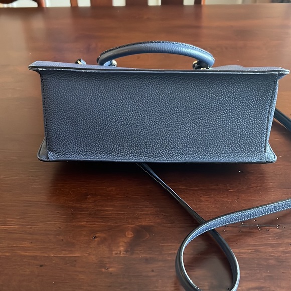 Kate Spade mid-size purse - Picture 2 of 3